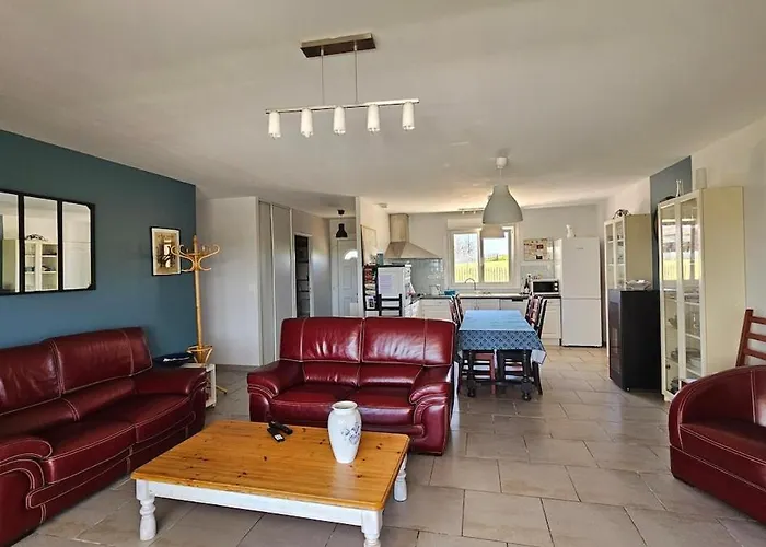 Cadre Idyllique, Piscine Chauffee, 8 Personnes