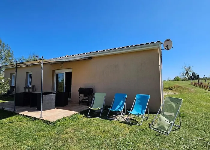 Cadre Idyllique, Piscine Chauffee, 8 Personnes 別荘